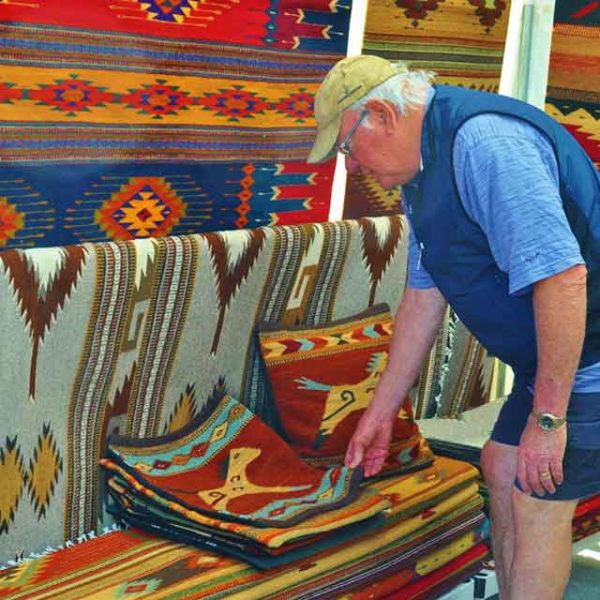 tapestry-rugs-fountain-hills-arts-and-crafts-600x600